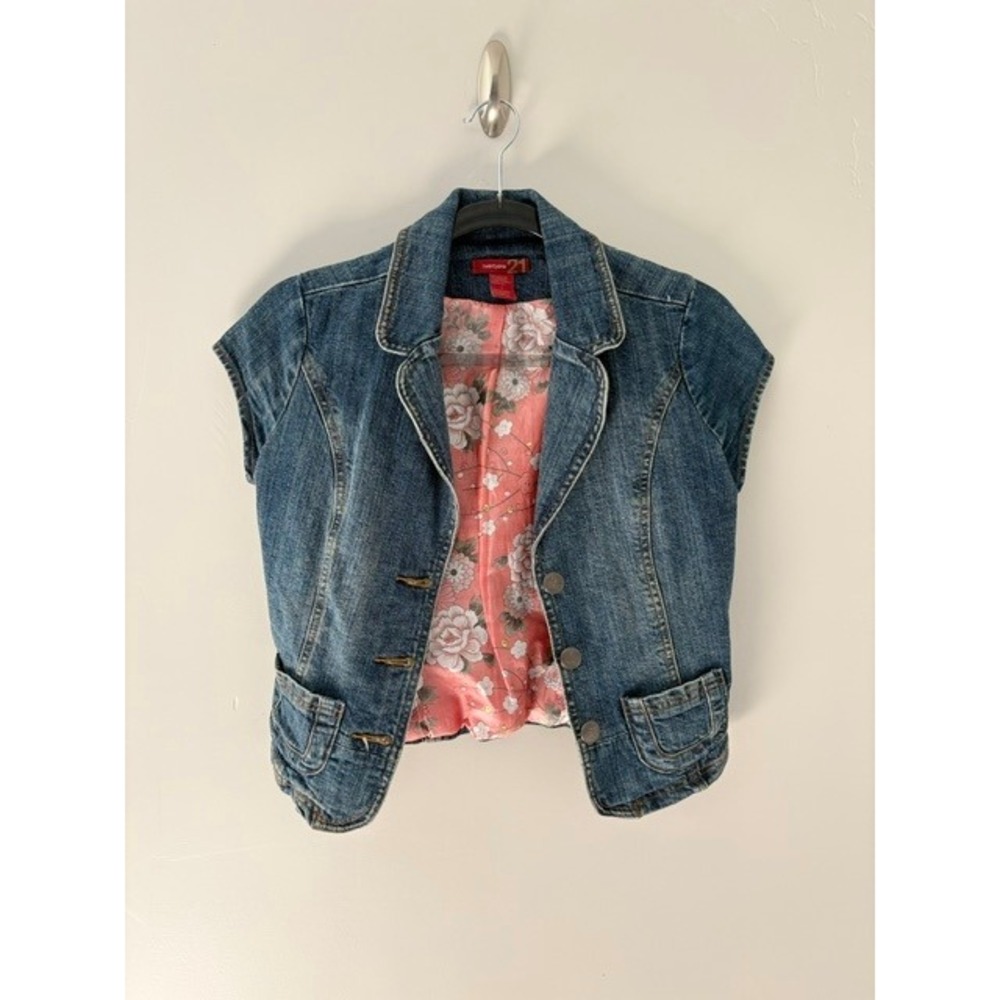 Twenty One Y2K Denim Vest Medium Wash Pink Floral Lining Cap Sleeve Womens Small